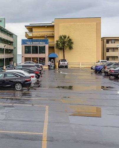 Ocean Star Hotel Myrtle Beach Bagian luar foto